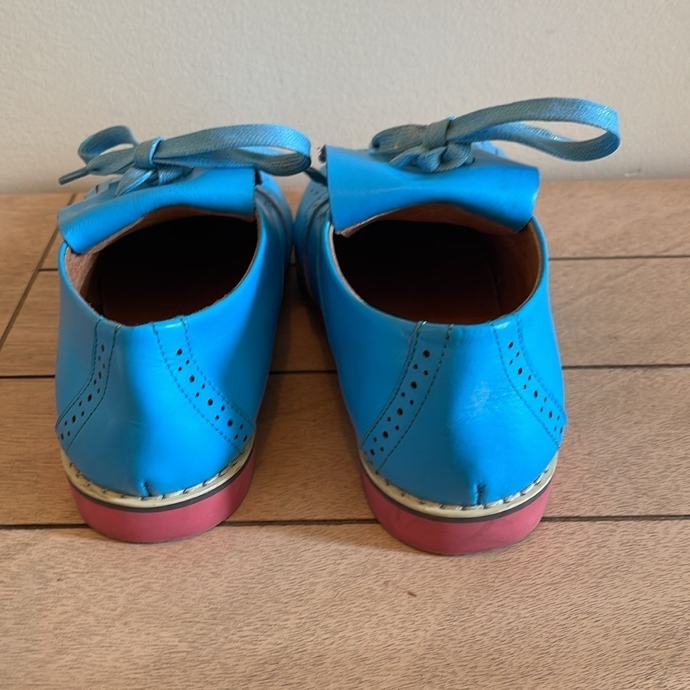 6th & Madison Blue brogue shoes SZ 33 US 2/2.5 - Picture 5 of 8
